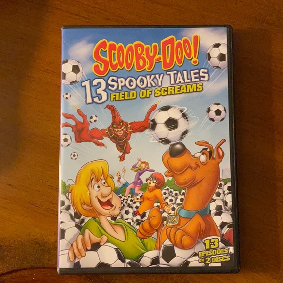 Gently used! Scooby Doo 13 Spooky Tales
